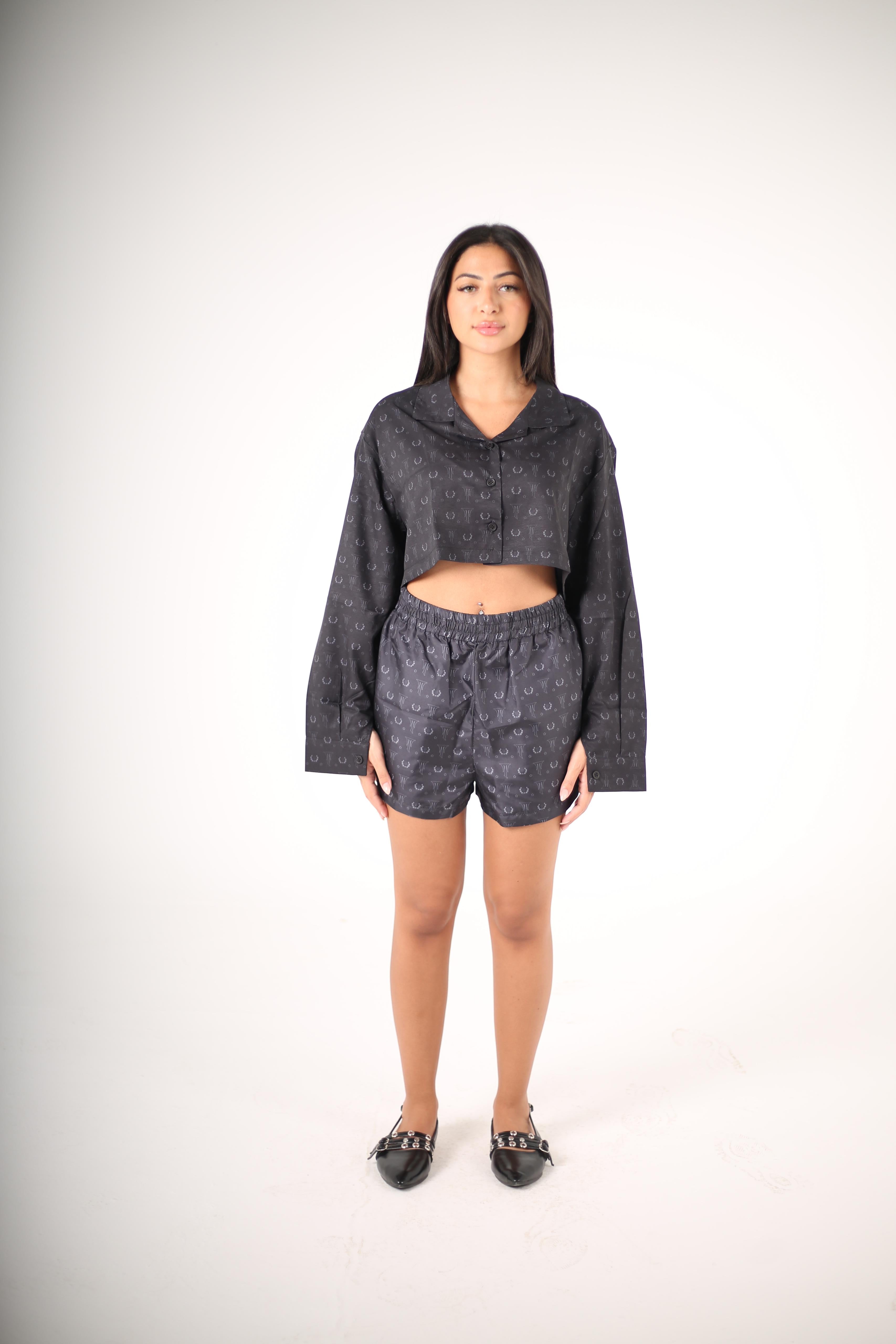 The obsidian bloom collection Soft satin T signature print shirt