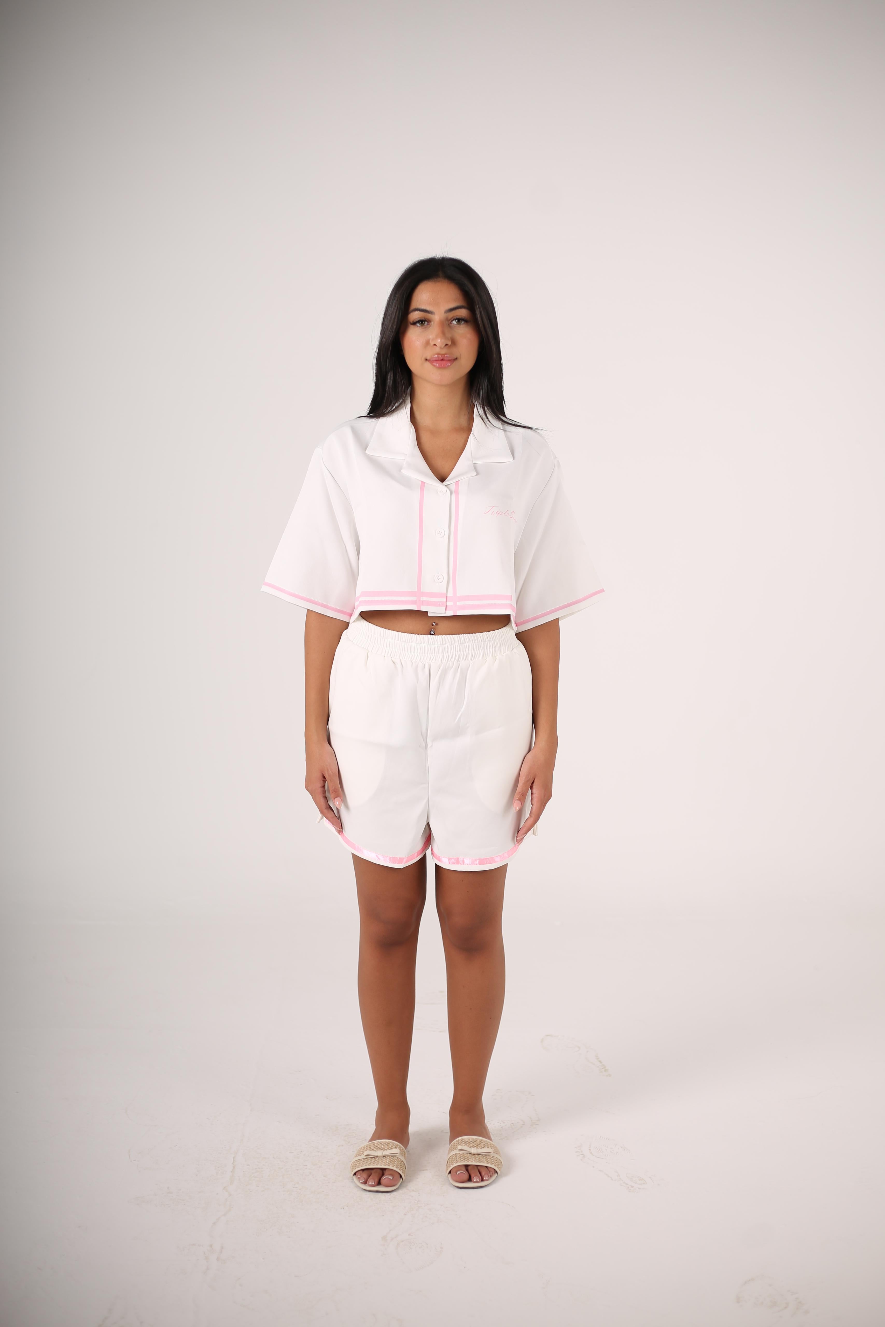 The pink court collar Set – Women (White with Pink Lines)