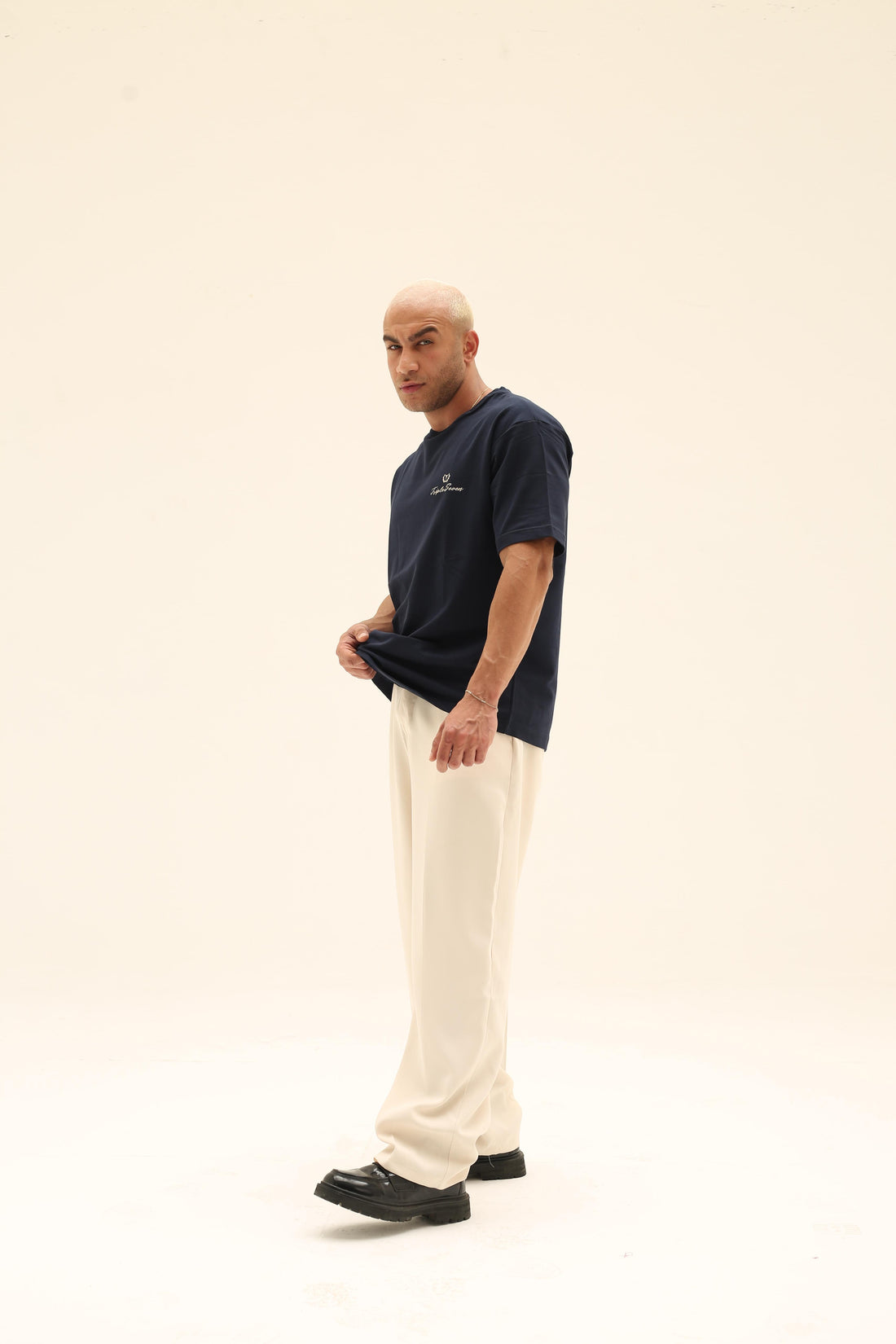 T7 Core t-shirt ( navy with beige detailing )