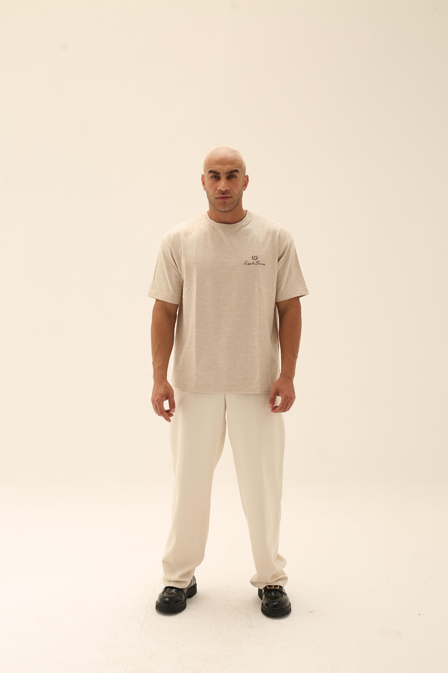 T7 Core t-shirt ( sand beige with burgundy signature detailing)