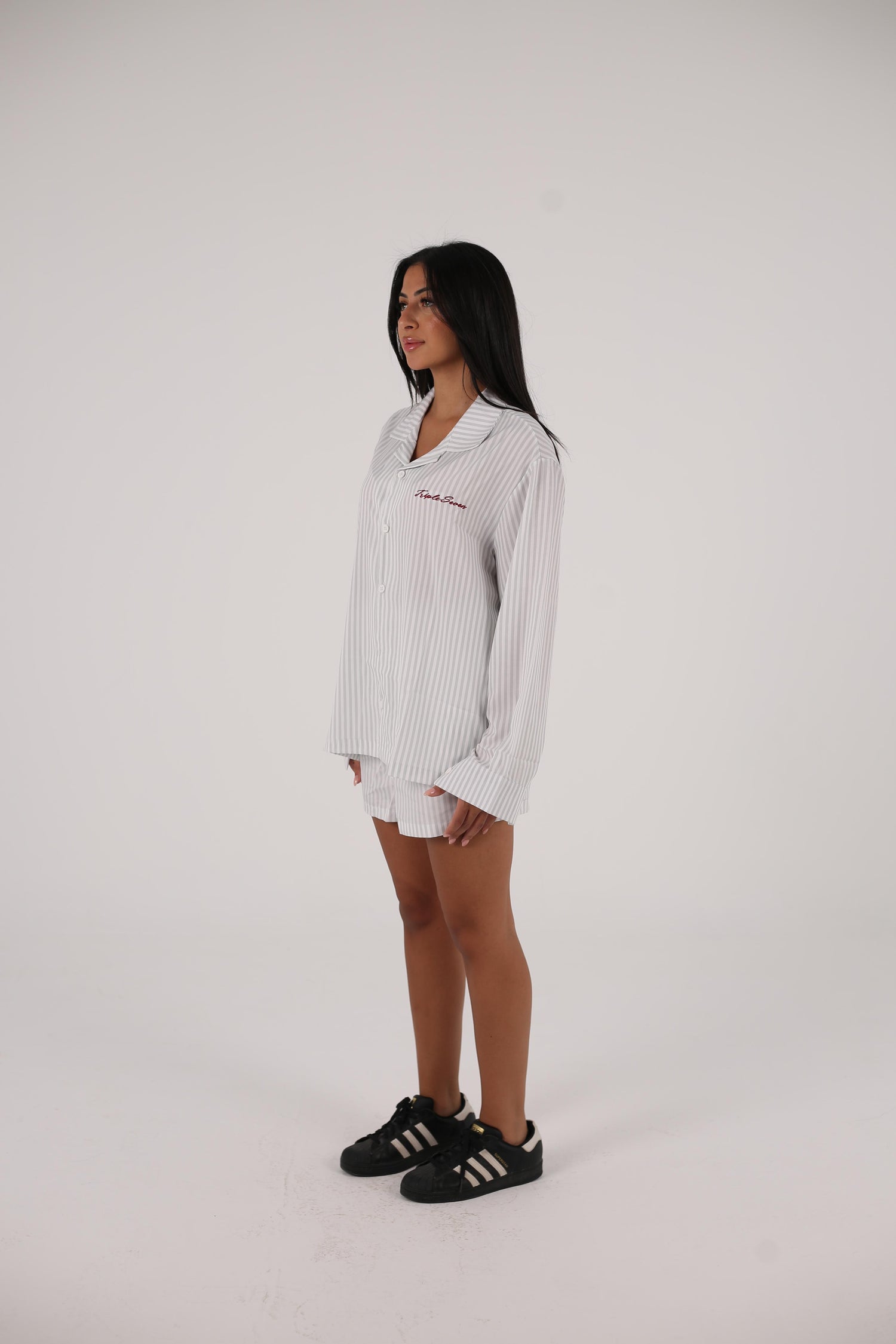 The obsidian bloom collection Soft striped long shirts (Girls)